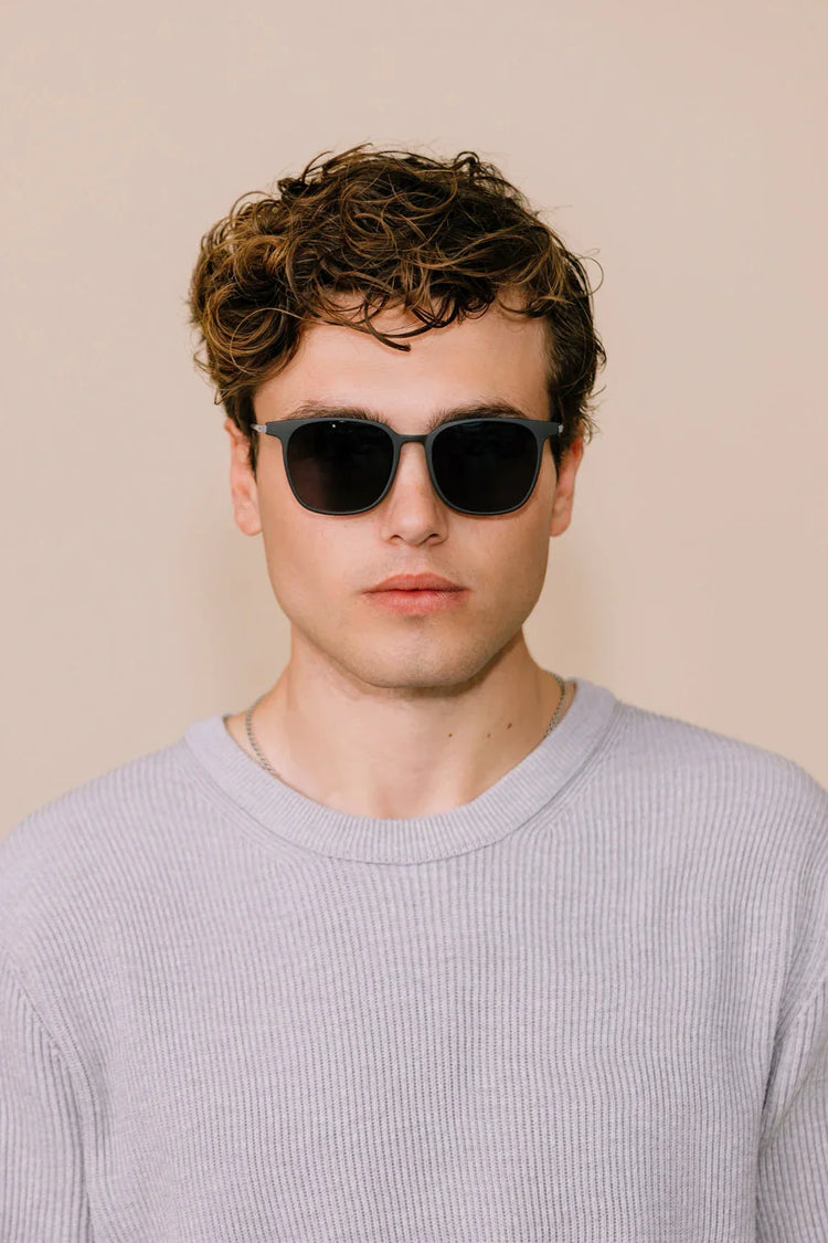 ACHERNAR - CLASSIC BLACK - FAMILYWEAR