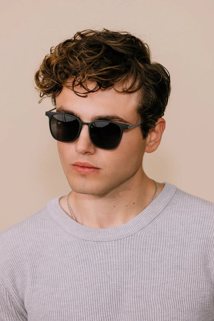 ACHERNAR - CLASSIC BLACK - FAMILYWEAR