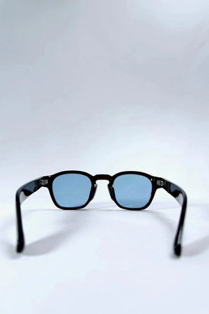 AUREN – MAHOGANY SMOKE