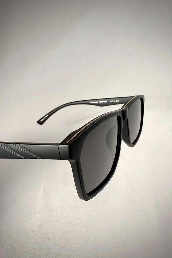 BETELGEUSE - MATTE BLACK - FAMILYWEAR