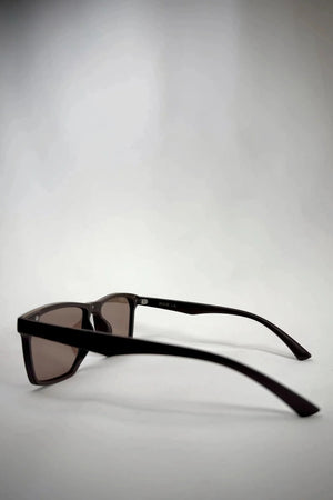 BETELGEUSE - MATTE BROWN