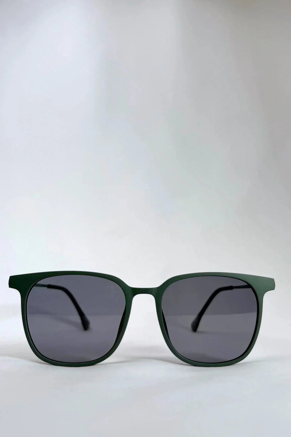ACHERNAR - DEEP MATTE GREEN