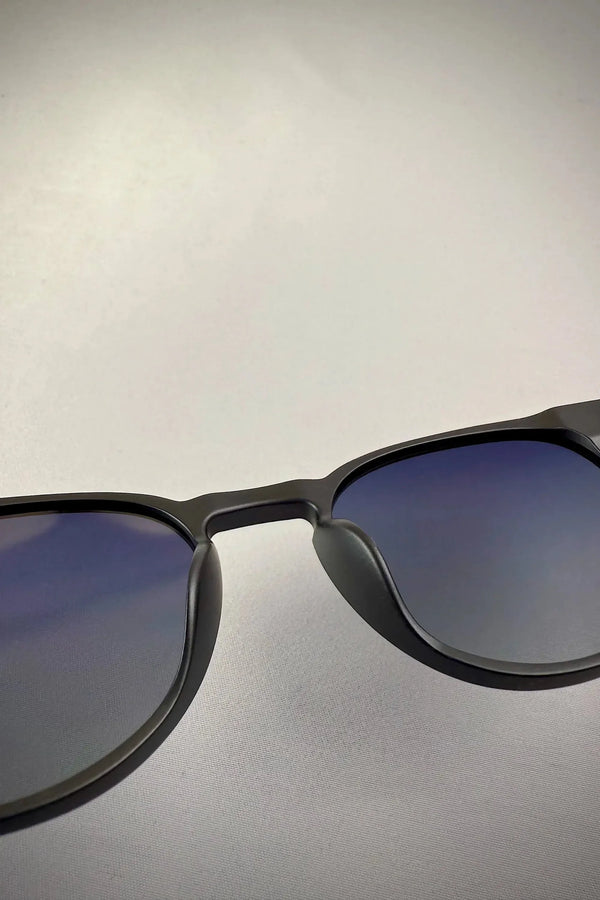 ALTAIR - MATTE GRAY