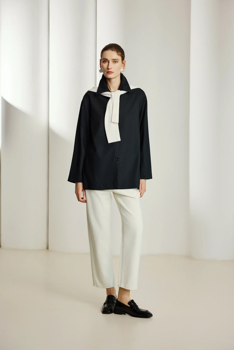 Women's Statement Collar Relaxed Blouse