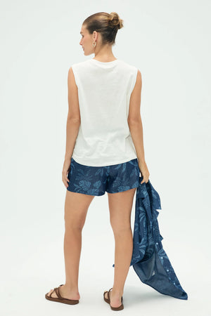 Women’s Tropical Pull-On Shorts - Indigo Palm
