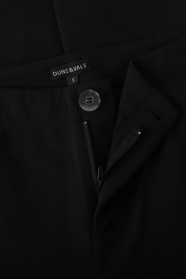 Men’s Essential Stretch Chino - Jet Black