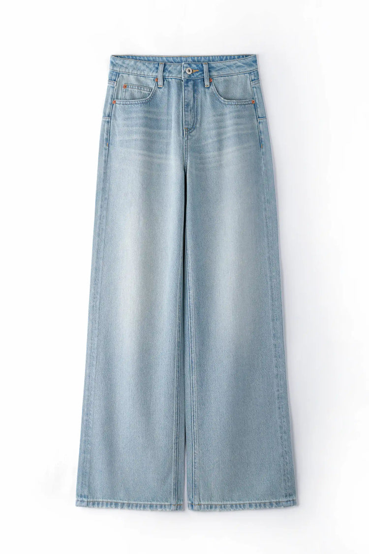 Wide-Leg Fluid Denim – Air Blue