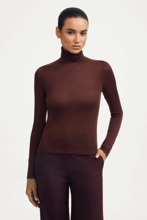 Luxe Stretch Turtleneck - Merlot Cocoa
