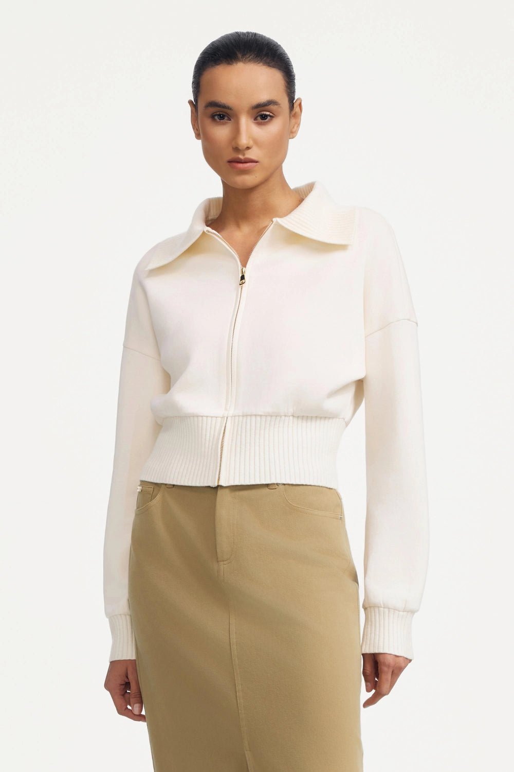 The Zip-Front Knit Jacket - Soft Sand