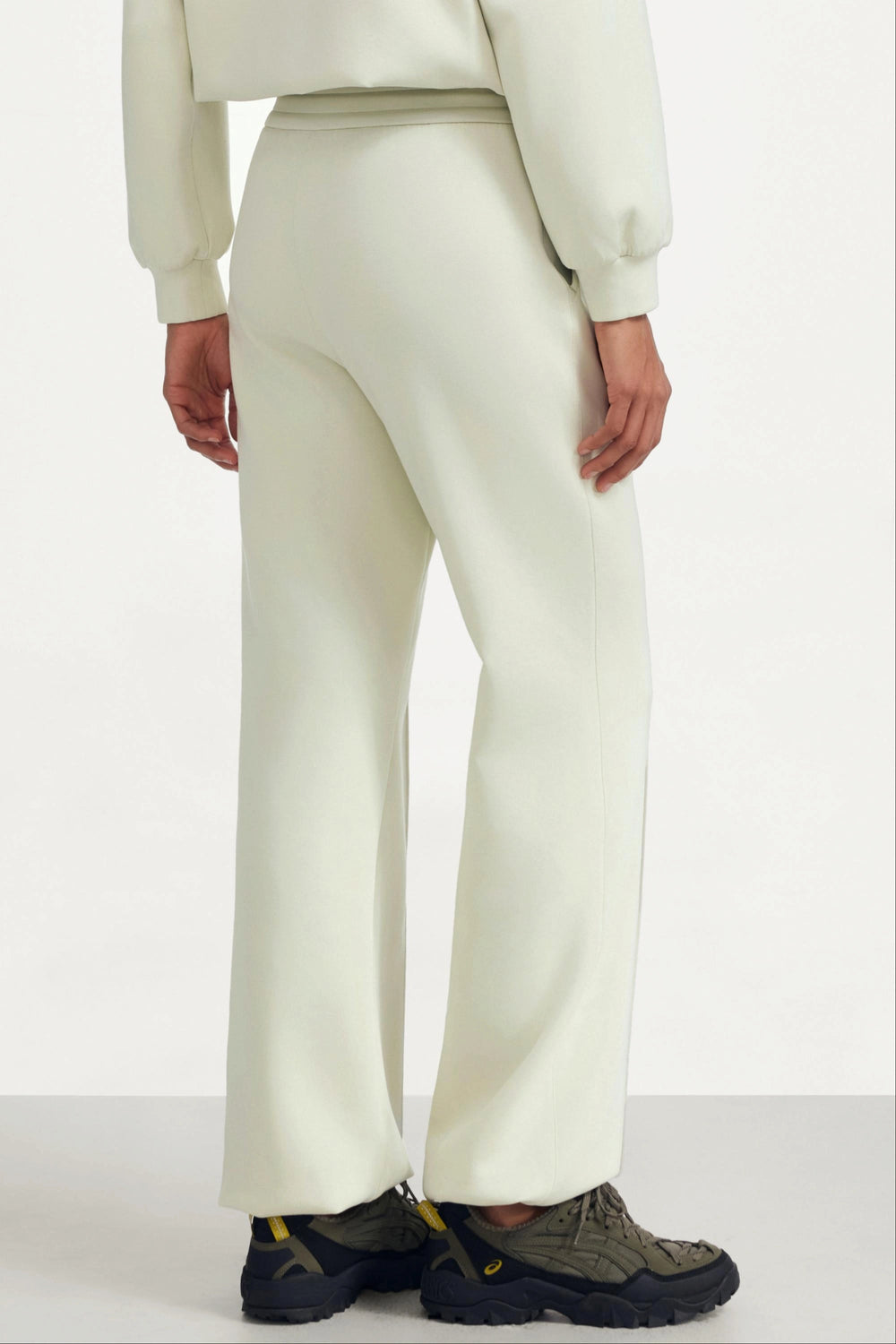 Women's Luxe Wool Blend Jogger - Pistachio Cream