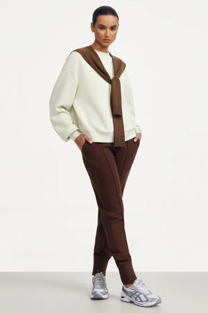 The Essential Crewneck - Pistachio Cream