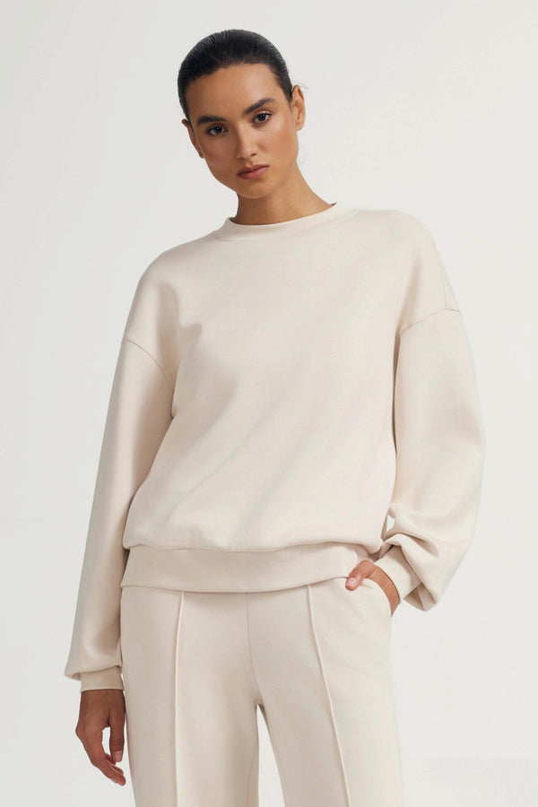 The Essential Crewneck - Soft Sand