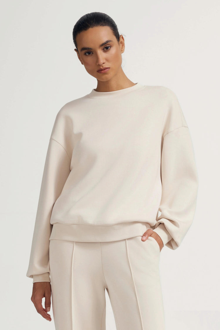 The Essential Crewneck - Soft Sand