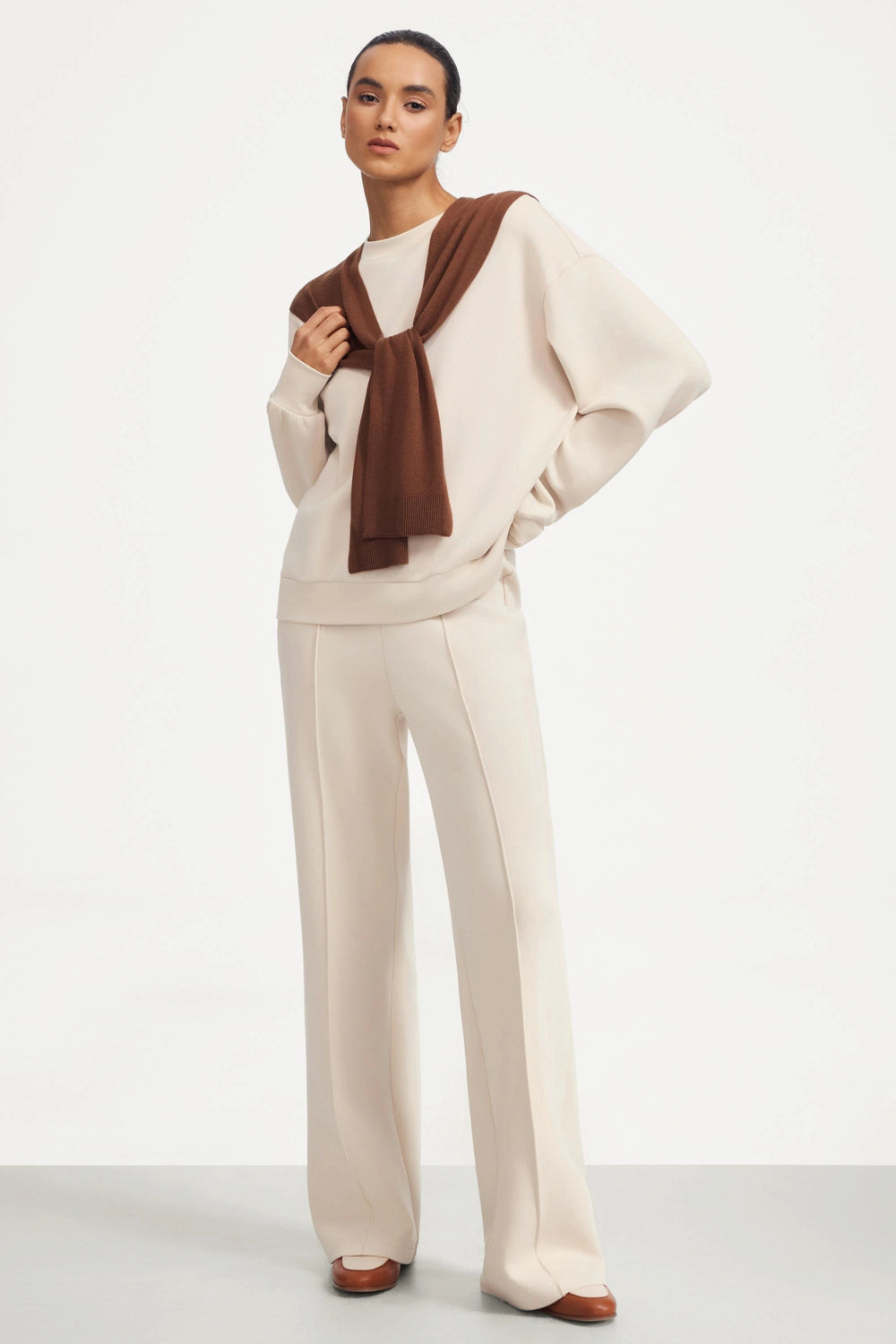 The Essential Crewneck - Soft Sand