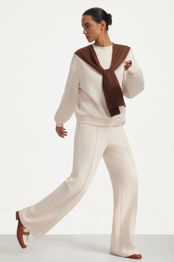 The Essential Crewneck - Soft Sand