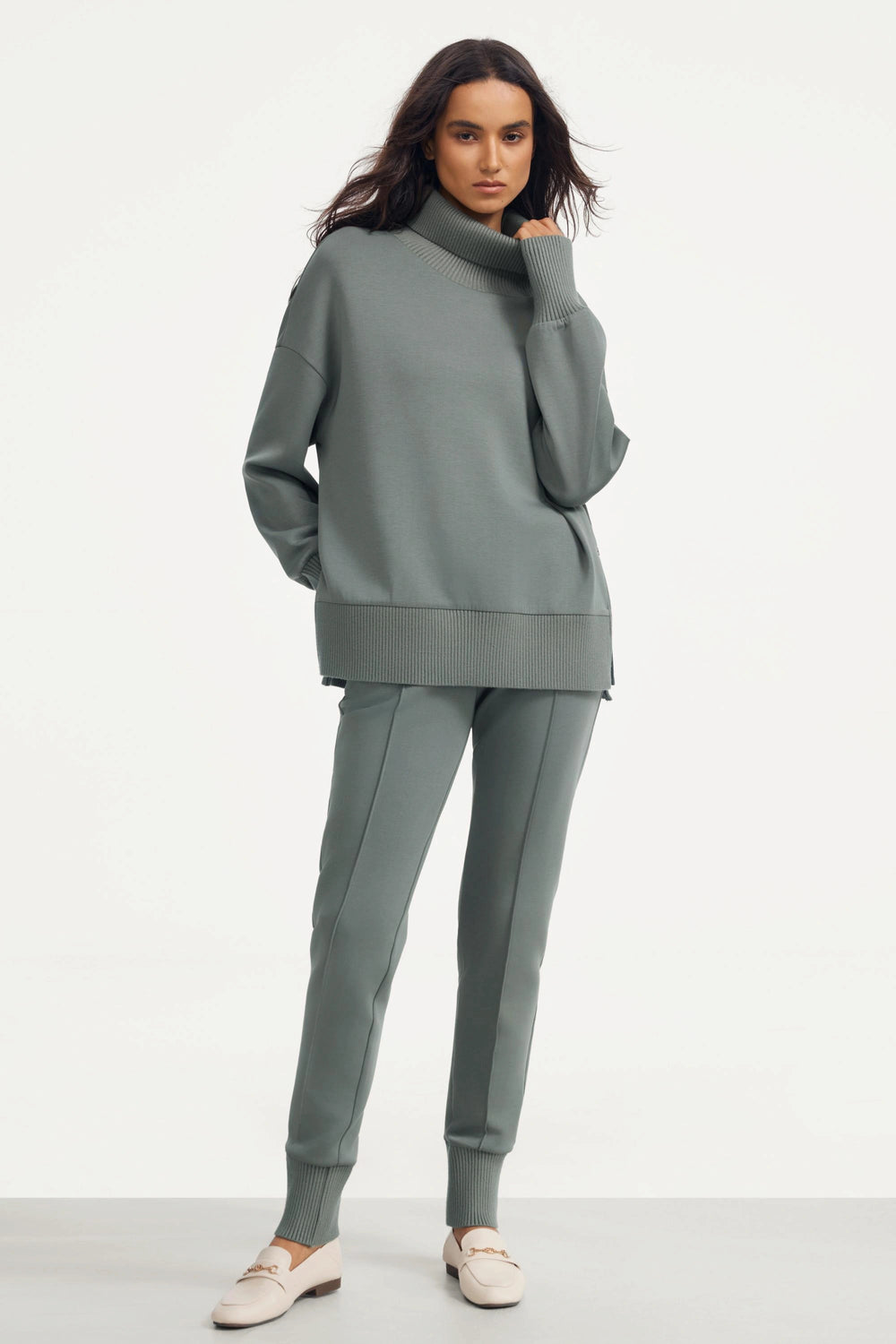 The Tailored Everyday Jogger - Sage Grey