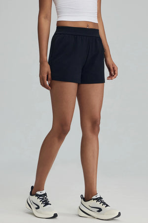 The Performance Short - Jet Black