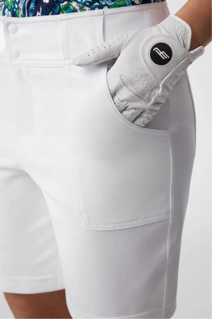 The Tailored Utility Bermuda - Classic White