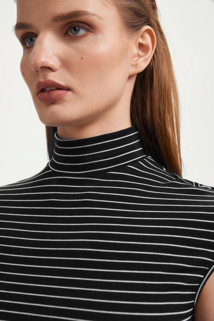 The Sculpting Mock-Neck Top - Chocolate Stripe