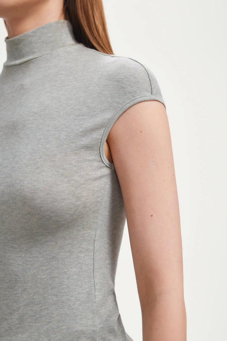The Sculpting Mock-Neck Top - Heather Grey