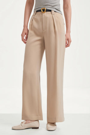 The Soft Pleated Wide-Leg Pant