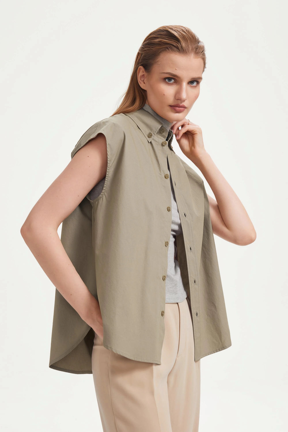 The Structured Sleeveless Button-Down - Soft Taupe