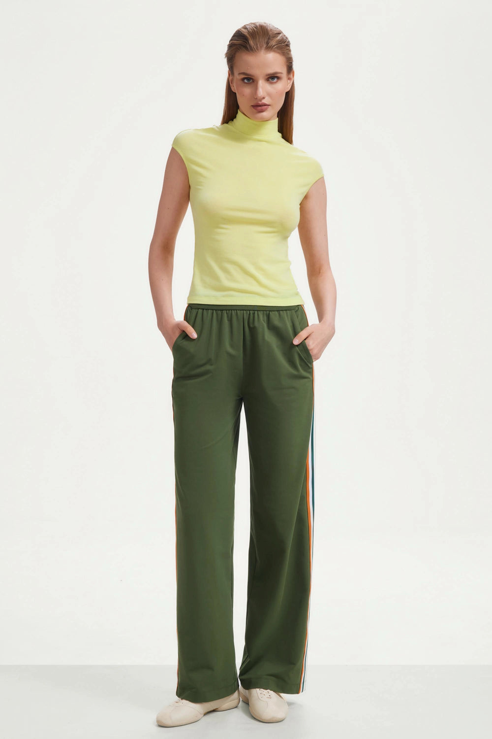The Stripe Side Wide-Leg Pant - Olive Green