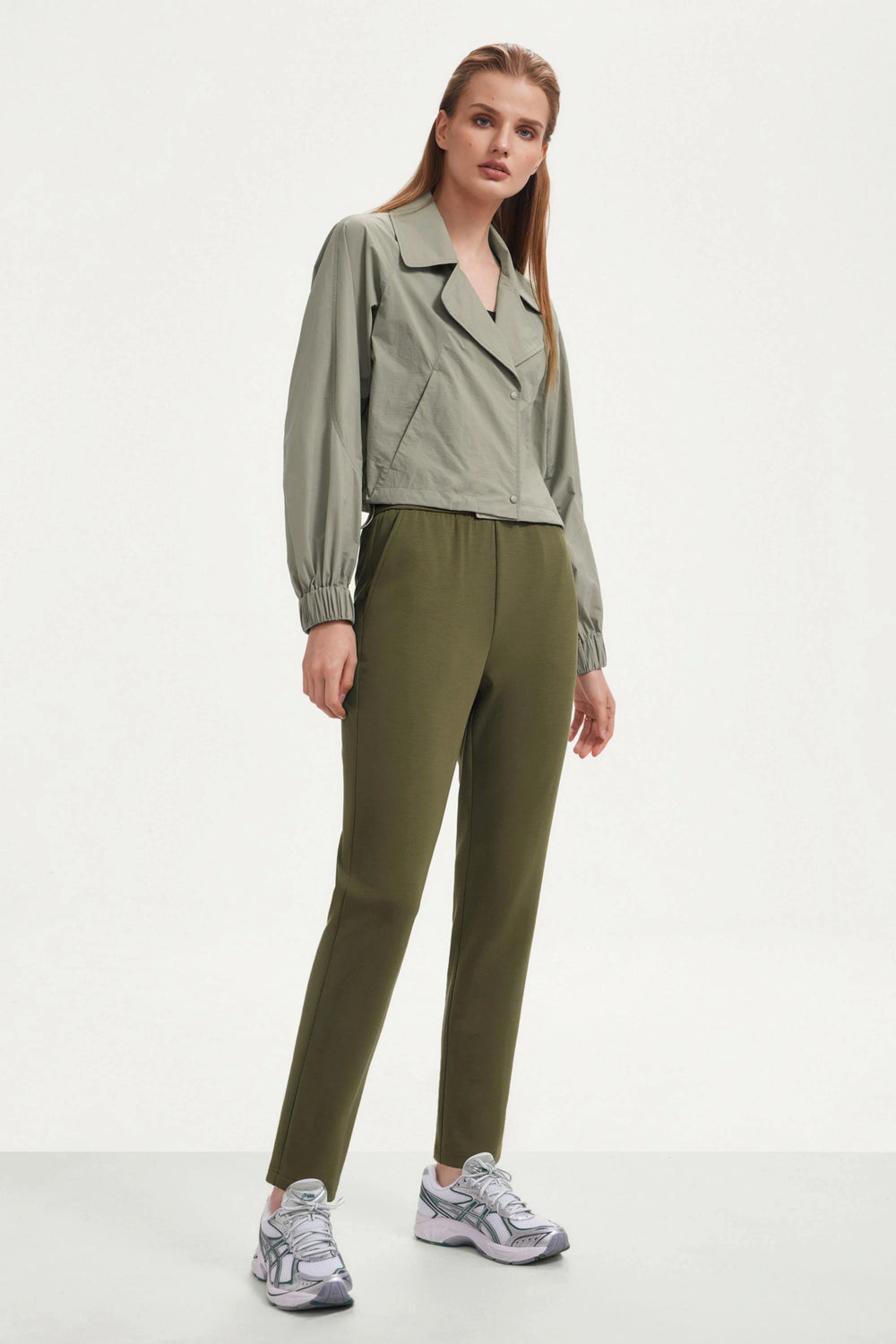 The Cropped Utility Trench - Soft Olive