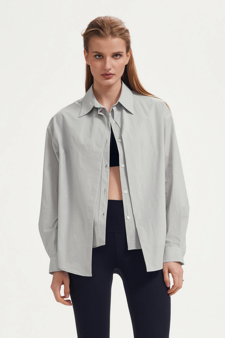 The Relaxed Essential Button-Down - Soft Grey