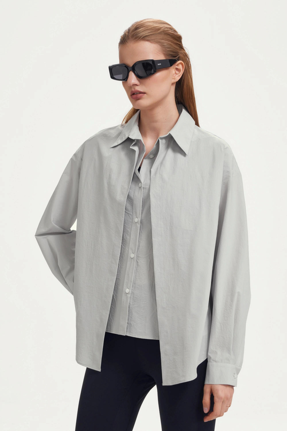The Relaxed Essential Button-Down - Soft Grey