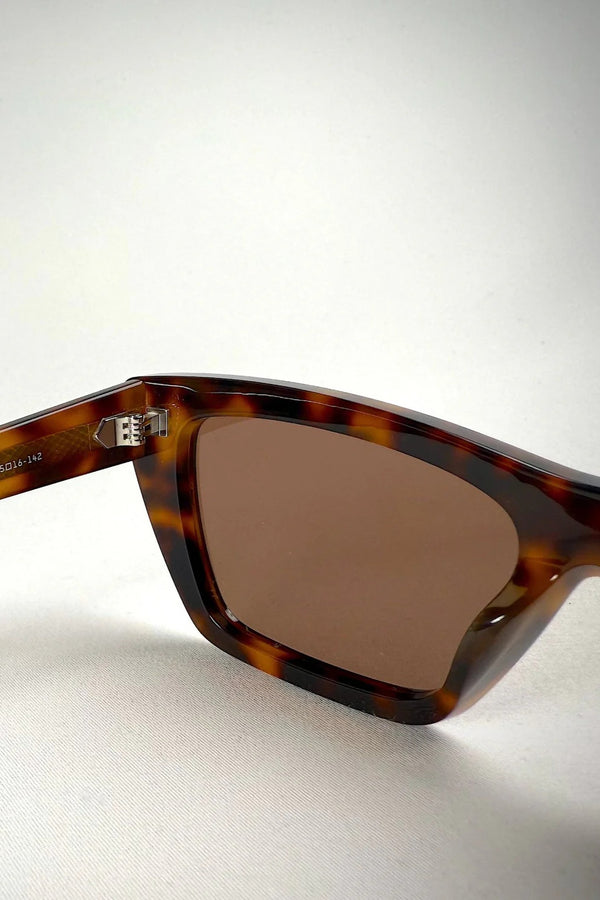 AQUILA - TORTOISESHELL