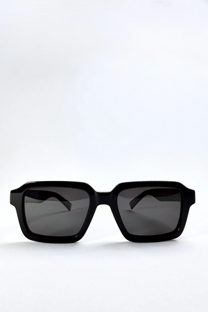 CREST - OBSIDIAN BLACK