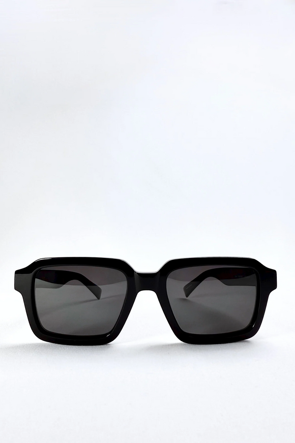 CREST - OBSIDIAN BLACK