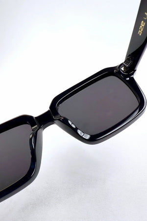 CREST - OBSIDIAN BLACK