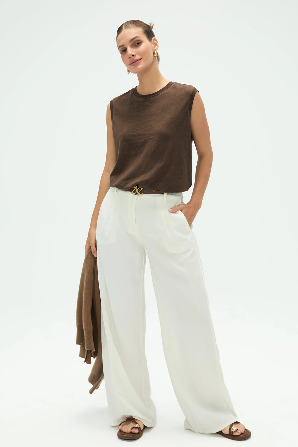 Women’s espresso cotton linen tank with clean neckline and relaxed fit