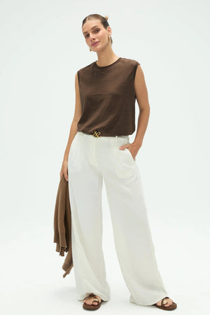 Women’s espresso cotton linen tank styled for a clean, modern full-body look