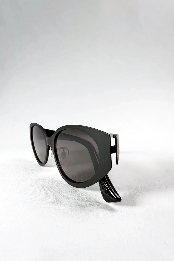 NYX - SHADOW BLACK - FAMILYWEAR