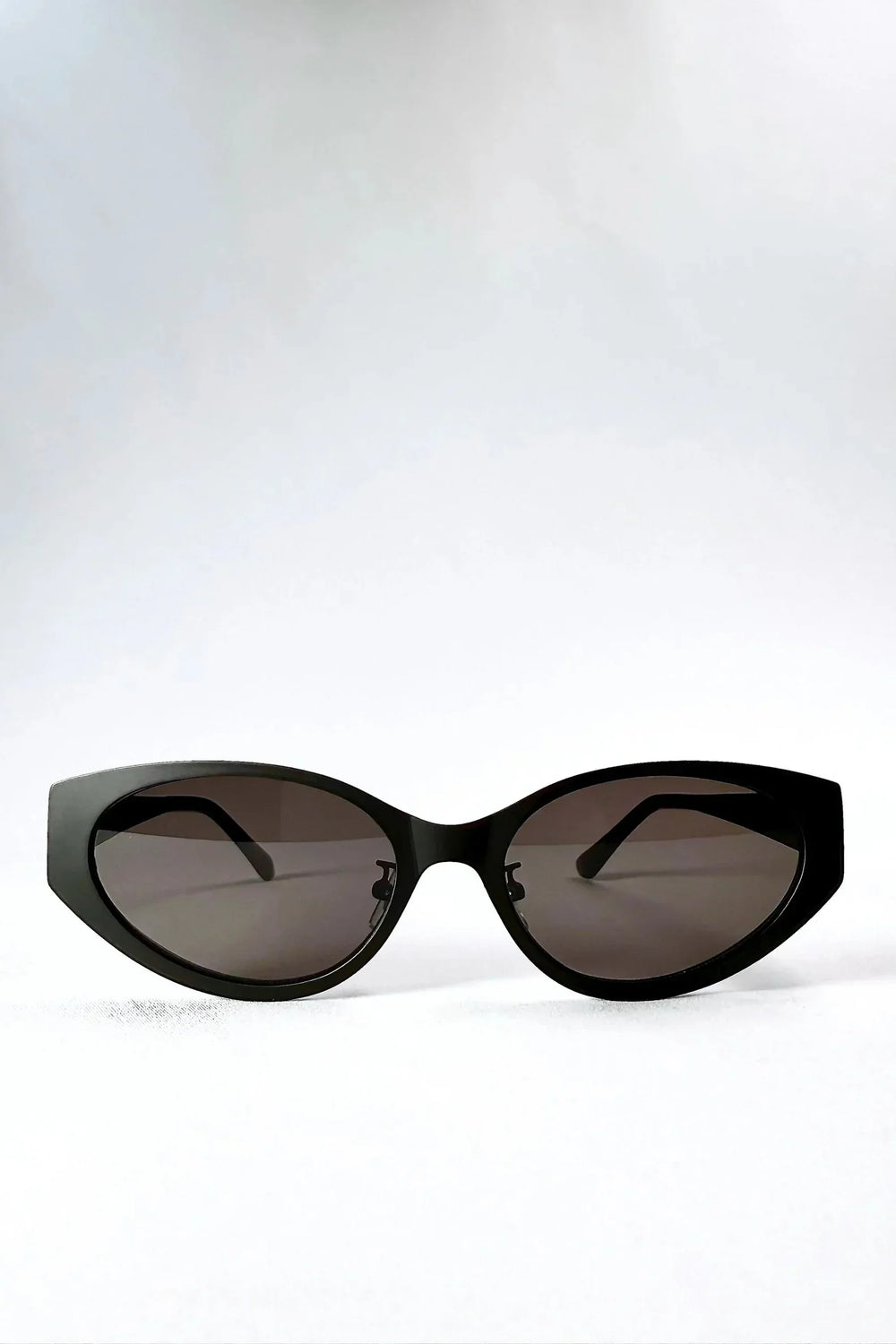 NYX - SHADOW BLACK - FAMILYWEAR