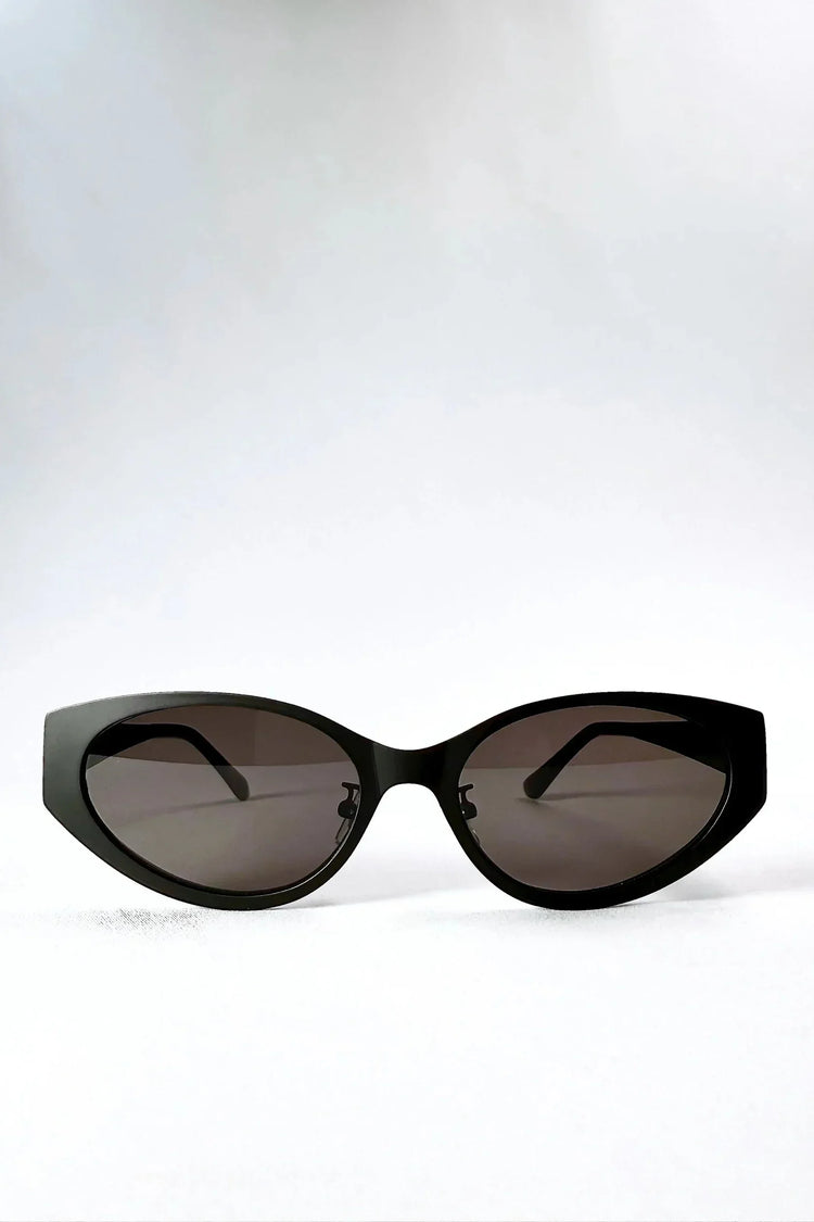 NYX - SHADOW BLACK - FAMILYWEAR